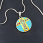 Contrasting Faces Round Pendant Necklace