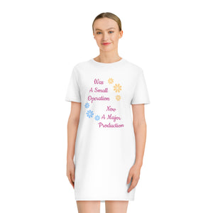 Spinner T-Shirt Dress Major Production design
